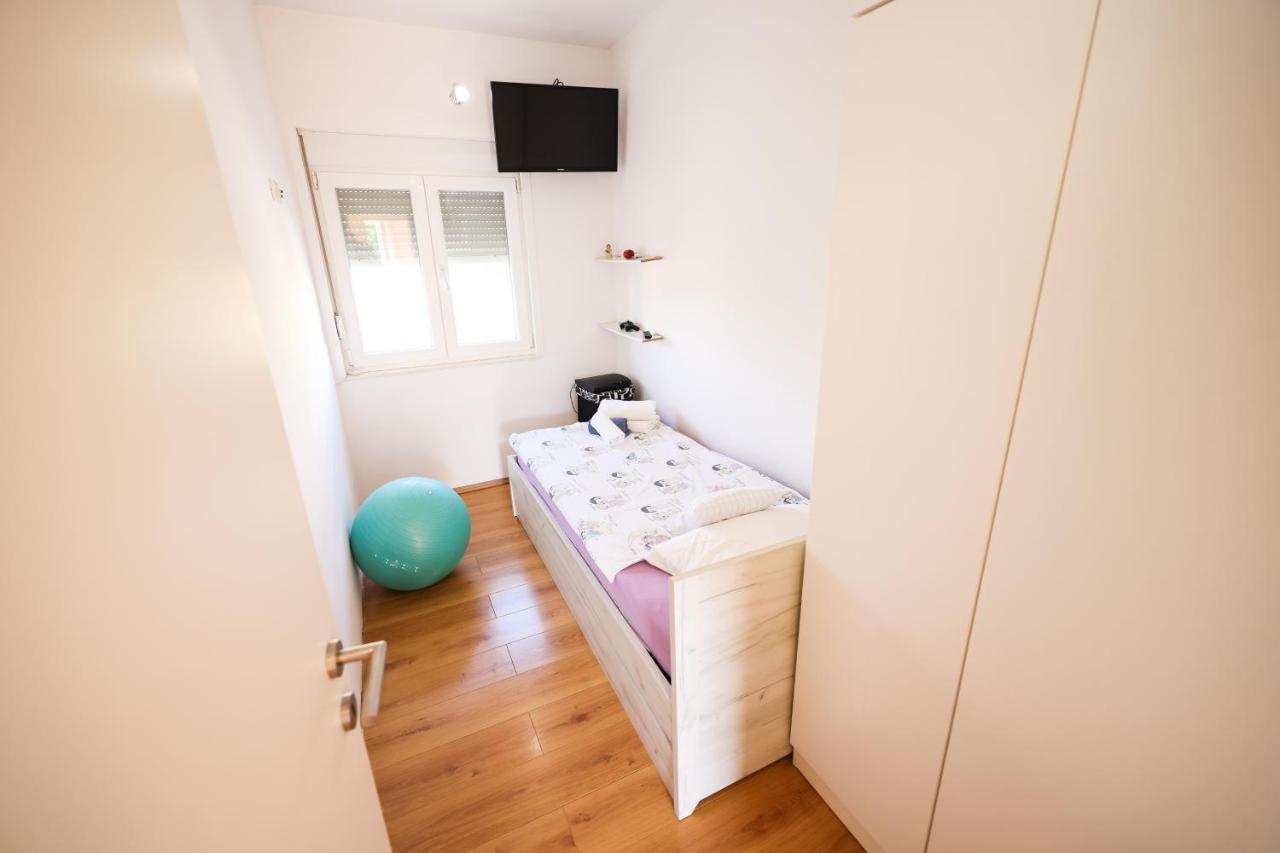 Heder Apartment *